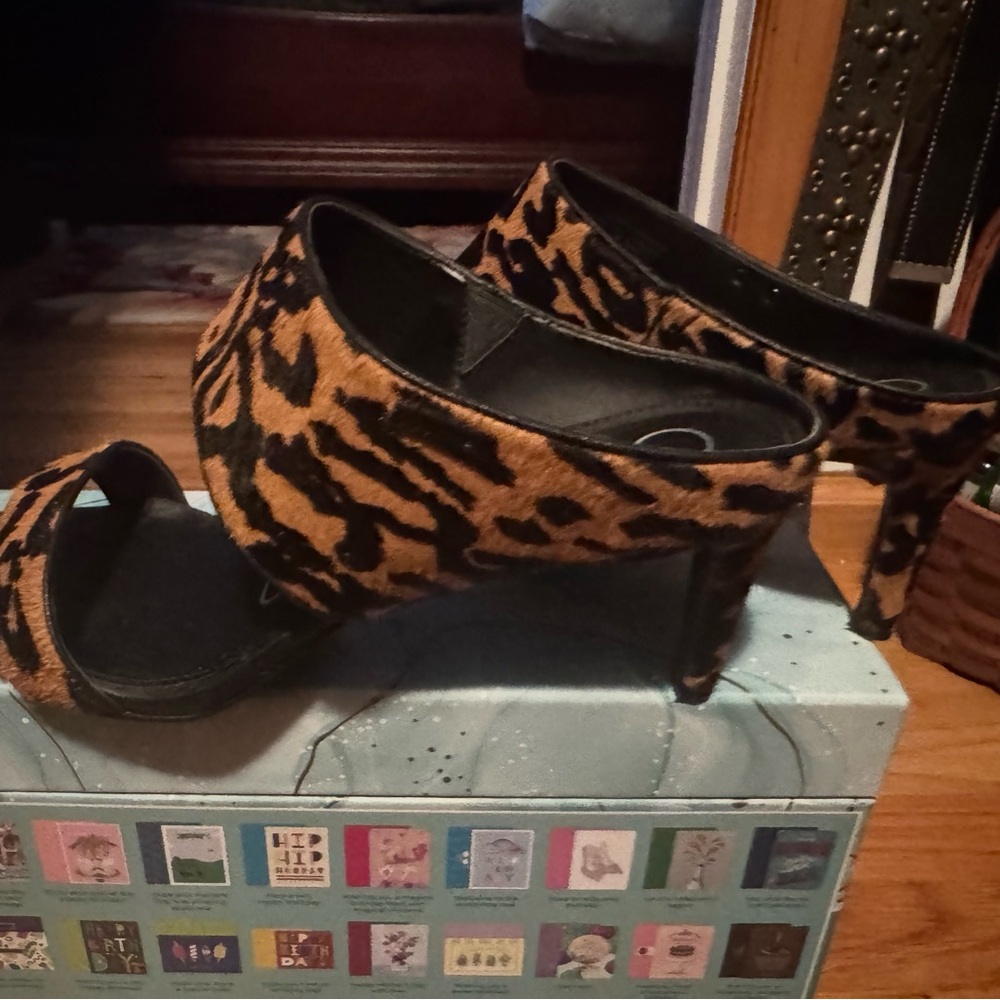 Stylish Leopard Print Women's Heels Calvin Klein